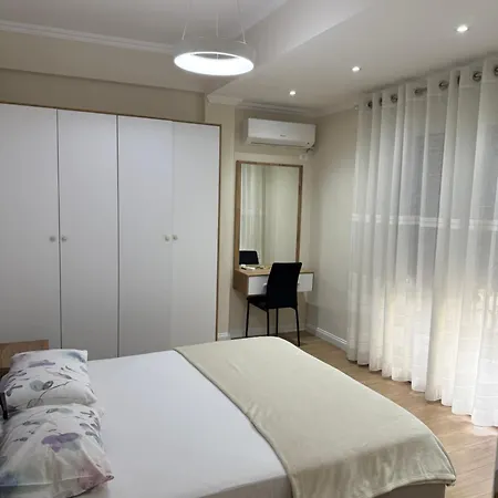 Apartamento Near And Air Albania Stadium