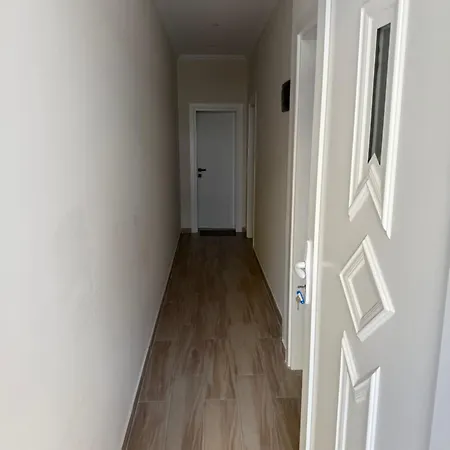 Apartamento Near And Air Albania Stadium *